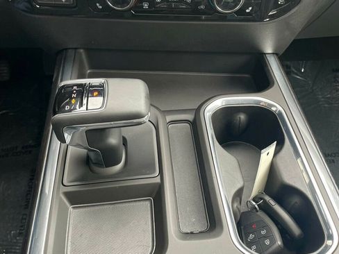 Used 2024 Chevrolet Silverado 1500 LTZ w/ Technology Package image 18