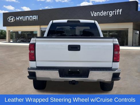 Used 2018 Chevrolet Silverado 1500 LT w/ Trailering Package AWD/4WD image 11
