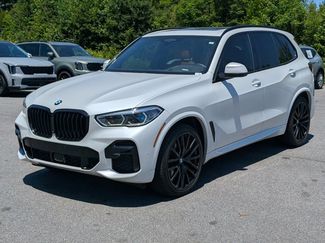 Used 2022 BMW X5 xDrive40i w/ M Sport Package AWD/4WD video 1