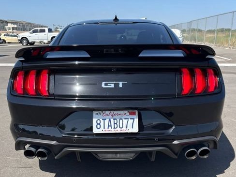 Used 2020 Ford Mustang GT Premium w/ GT Performance Package RWD image 6