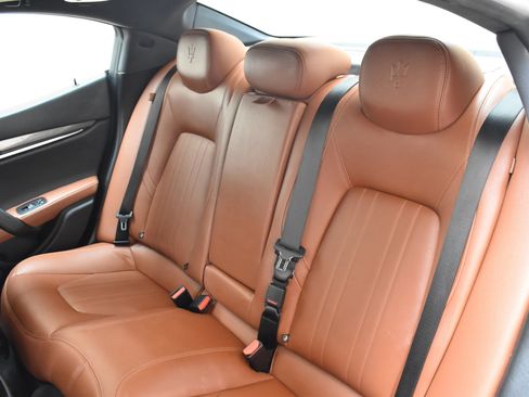 Used 2019 Maserati Ghibli image 24