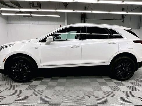 Used 2022 Cadillac XT5 Premium Luxury w/ Platinum Package AWD/4WD image 14