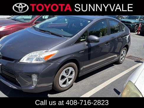 Used 2013 Toyota Prius Two FWD image 1