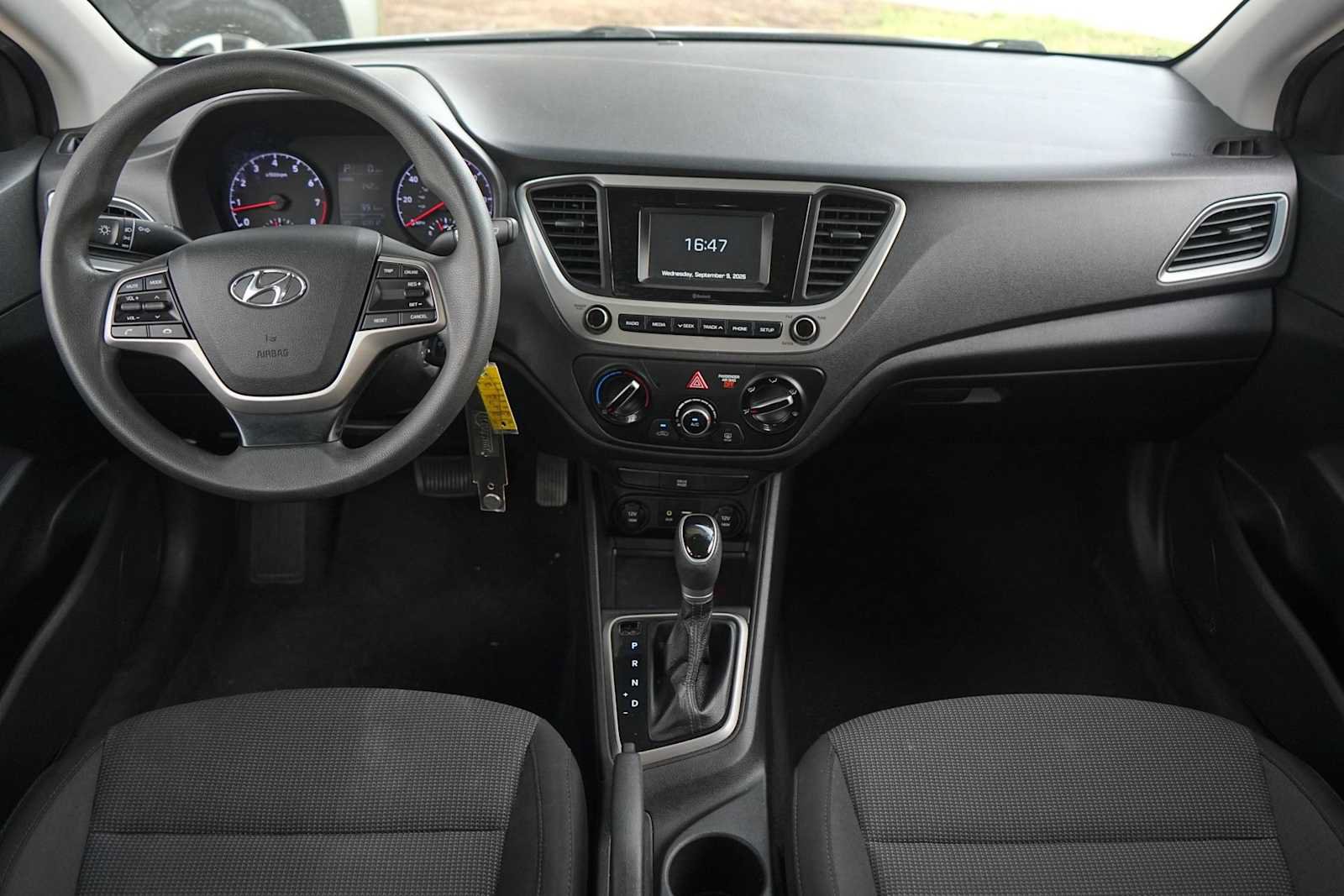 Used 2020 Hyundai Accent SE FWD image 10