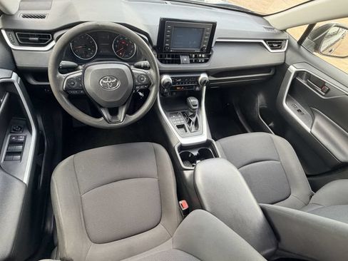 Used 2020 Toyota RAV4 LE w/ All Weather Liner Package AWD/4WD image 13