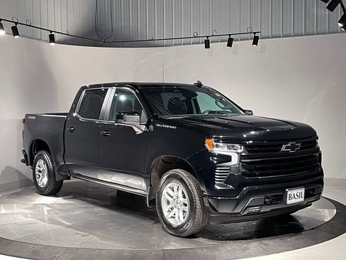 Used 2026 Chevrolet Silverado 1500 RST AWD/4WD image 40
