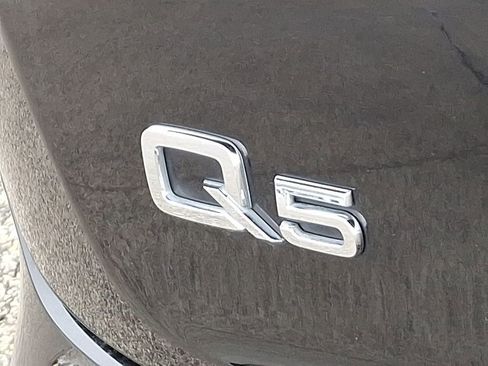 Certified 2023 Audi Q5 2.0T Premium w/ Convenience Package image 32