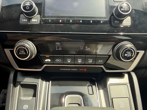Certified 2021 Honda CR-V LX image 28