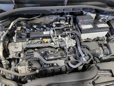 Used 2023 Toyota Corolla Cross XLE w/ Convenience Package FWD image 35