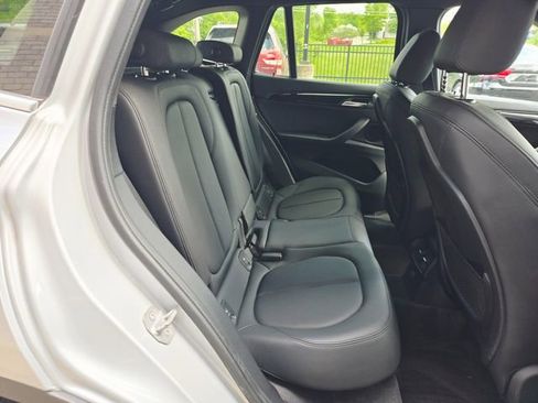 Used 2019 BMW X1 xDrive28i w/ Convenience Package AWD/4WD image 18