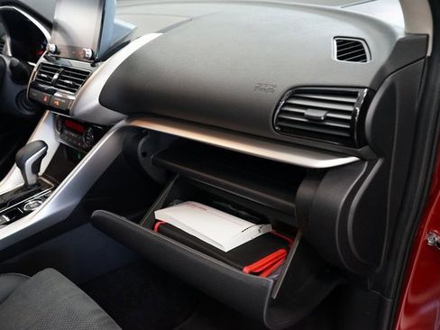 Used 2025 Mitsubishi Eclipse Cross SE image 44