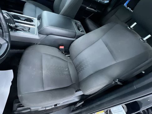 Used 2018 Ford F150 XLT w/ Equipment Group 302A Luxury image 14