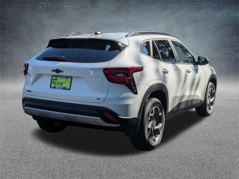 New 2026 Chevrolet Trax LT w/ Driver Confidence Package image 4