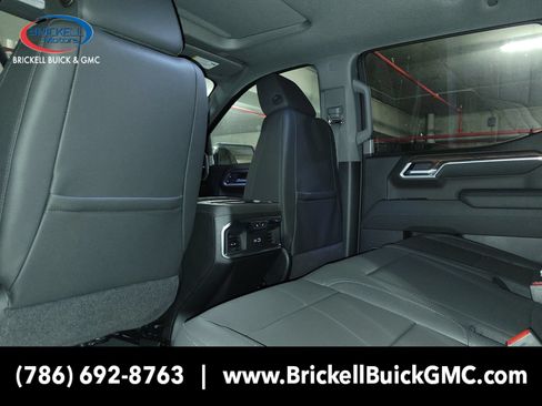 New 2026 GMC Sierra 1500 SLT w/ SLT Premium Package AWD/4WD image 10