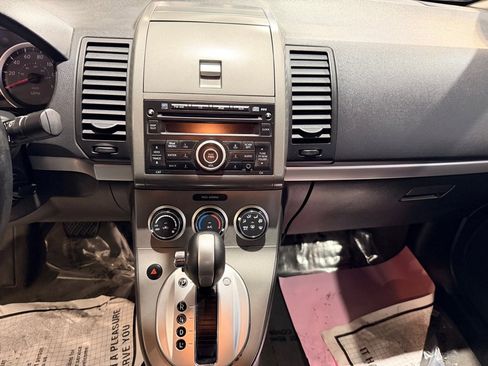 Used 2012 Nissan Sentra 2.0 SR w/ Convenience Pkg image 12