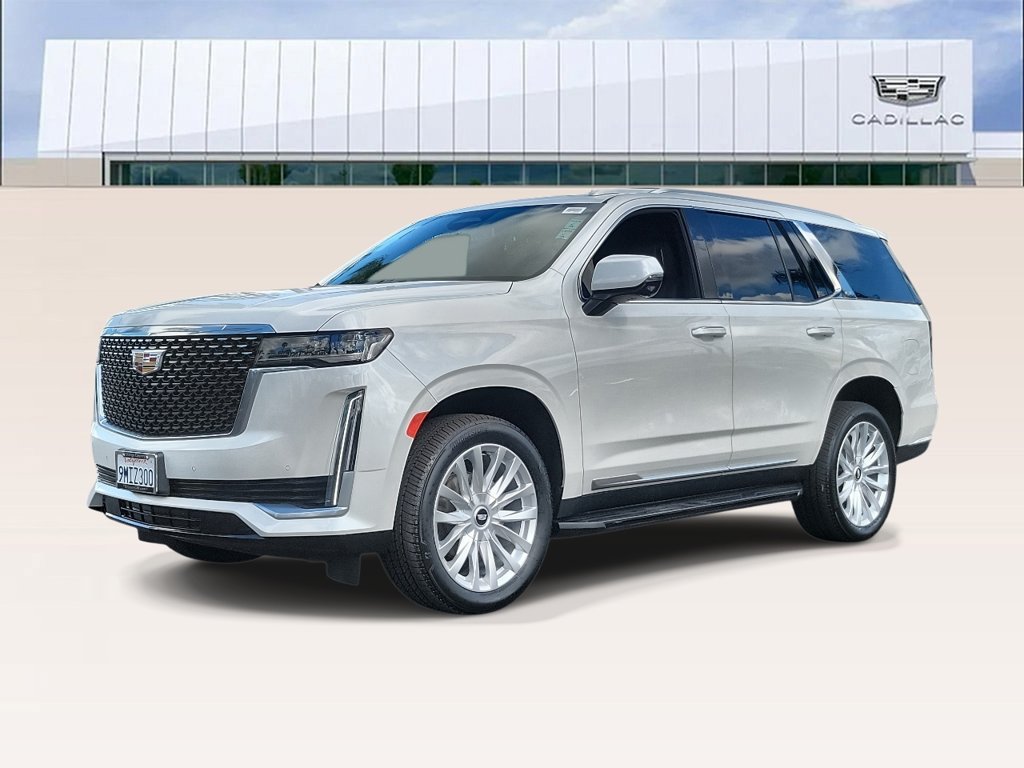 Used 2024 Cadillac Escalade Luxury RWD image 1