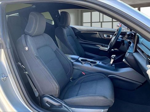 Used 2024 Ford Mustang Coupe image 27