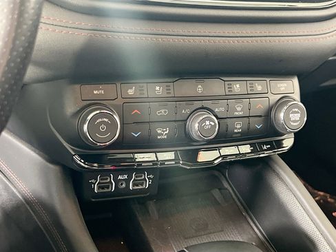 Used 2022 Dodge Durango R/T image 16