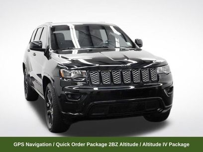 Used 2019 Jeep Grand Cherokee Altitude