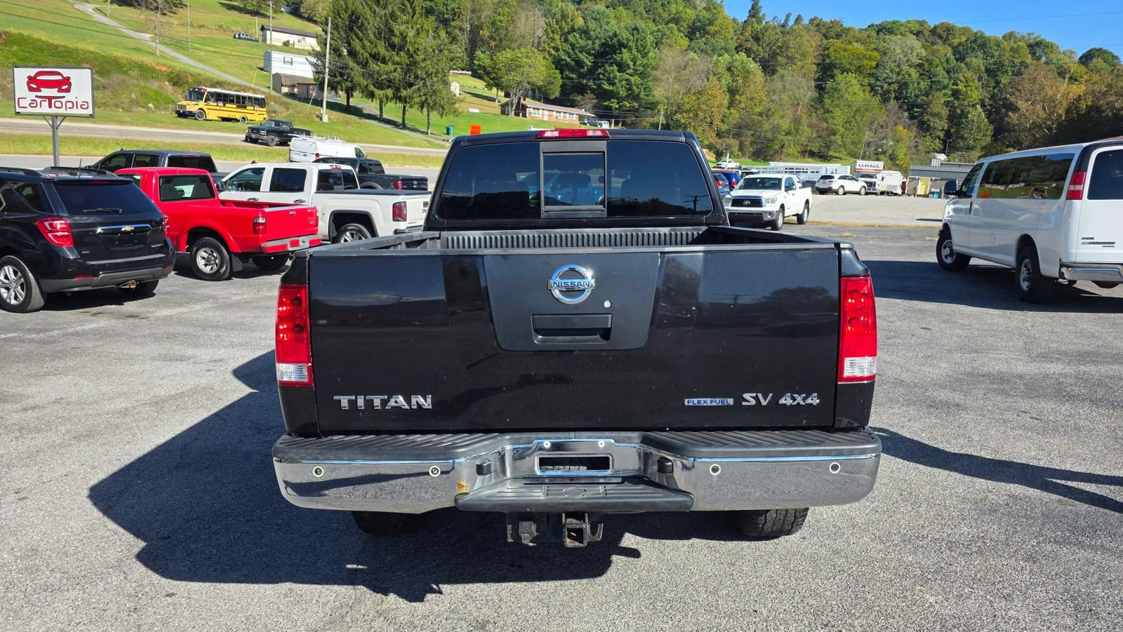 Used 2012 Nissan Titan SV w/ SV Value Truck Pkg AWD/4WD image 2