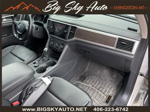 Used 2019 Volkswagen Atlas SE w/ Towing Package AWD/4WD image 15