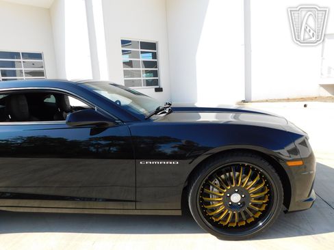 Used 2013 Chevrolet Camaro SS w/ RS Package RWD image 35