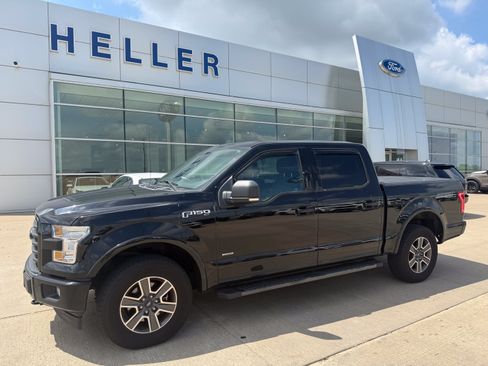 Used 2017 Ford F150 XLT w/ Equipment Group 302A Luxury AWD/4WD image 3