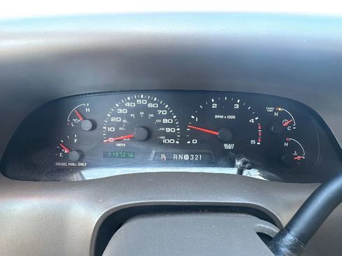 Used 2004 Ford F350 XL image 12