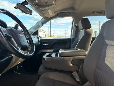Used 2018 Chevrolet Silverado 1500 LT w/ All Star Edition AWD/4WD image 18
