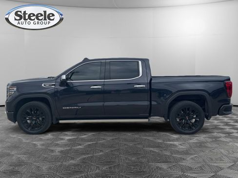 Used 2022 GMC Sierra 1500 Denali w/ Denali Carbonpro Edition image 2