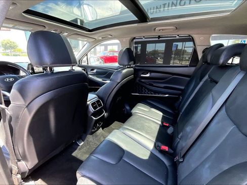 Used 2019 Hyundai Santa Fe FWD image 16