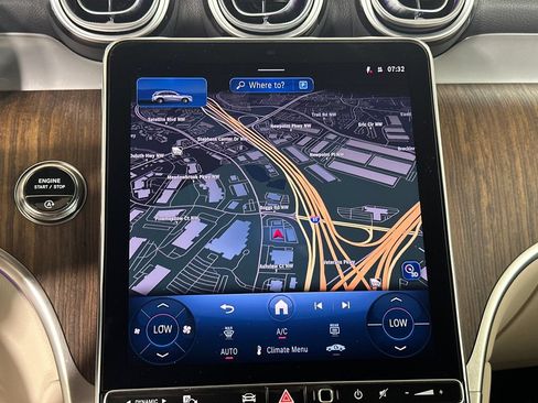 Certified 2026 Mercedes-Benz GLC 300 image 31