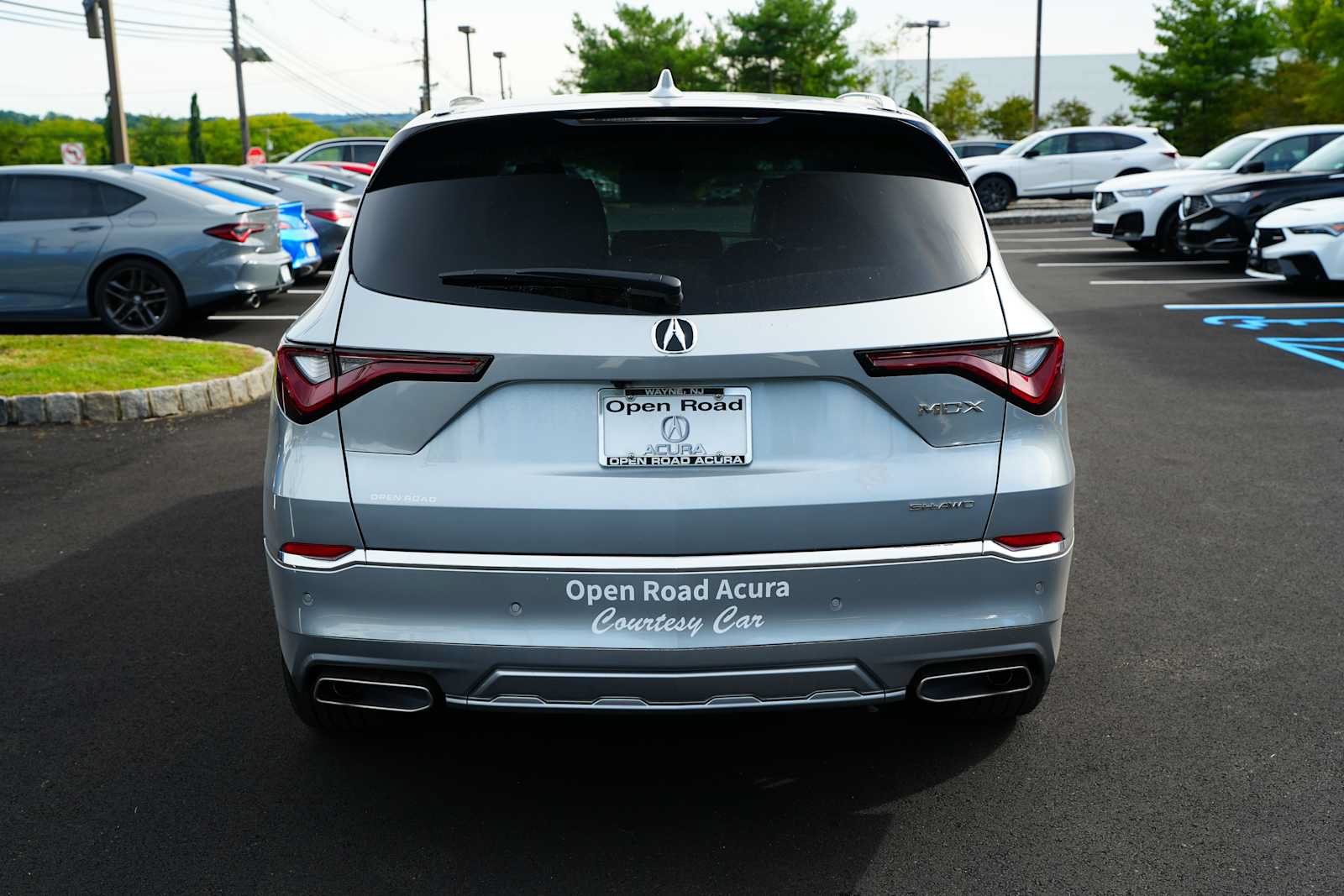 Certified 2026 Acura MDX w/ Advance Package AWD/4WD image 6