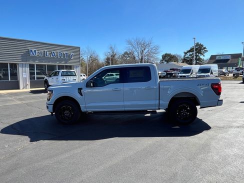 New 2026 Ford F150 XLT w/ Equipment Group 302A MID image 8