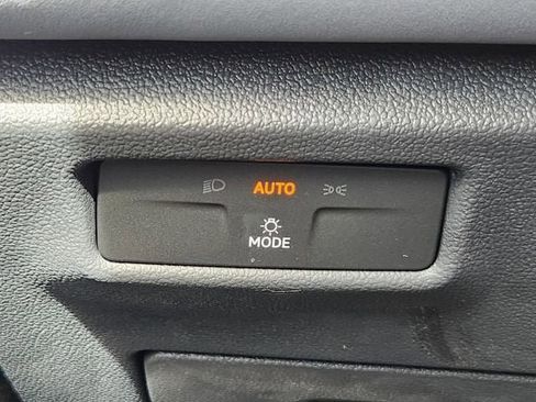 New 2026 Volkswagen Tiguan SE R-Line image 20