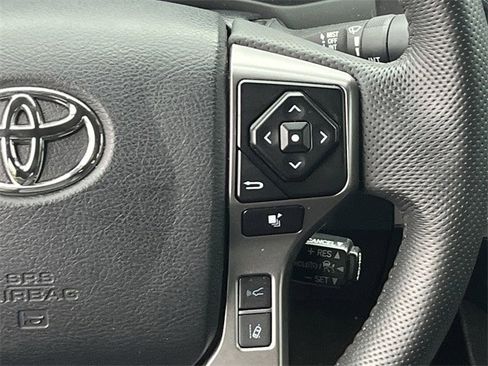 Used 2023 Toyota Tacoma Limited image 15