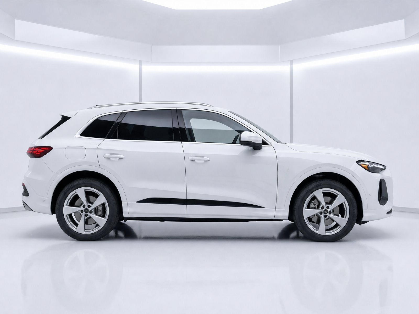 New 2026 Audi Q5 Premium Plus AWD/4WD image 8