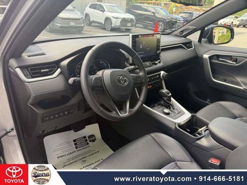 Certified 2022 Toyota RAV4 XSE AWD/4WD image 13
