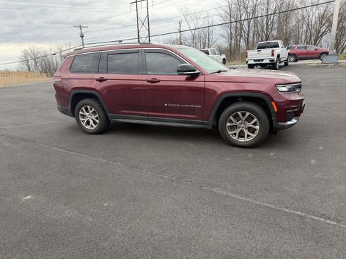 Used 2021 Jeep Grand Cherokee L Limited AWD/4WD image 10
