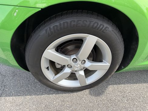 Used 2010 Chevrolet Camaro LT RWD image 22