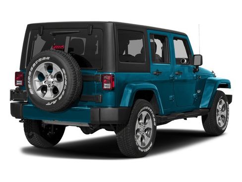 Certified 2017 Jeep Wrangler Unlimited Sahara w/ Quick Order Package 24E Chief AWD/4WD image 3