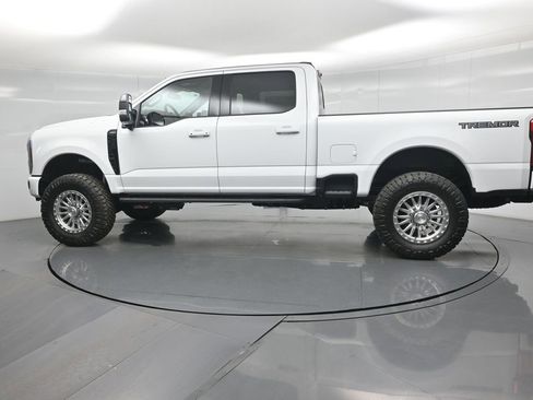 New 2026 Ford F250 Lariat w/ Tremor Off-Road Package image 6