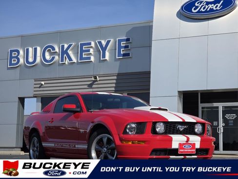 Used 2006 Ford Mustang GT Premium RWD image 1