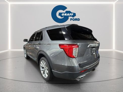 Used 2022 Ford Explorer Platinum w/ Equipment Group 601A image 3