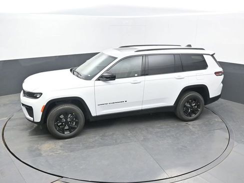 New 2026 Jeep Grand Cherokee L 4WD image 48
