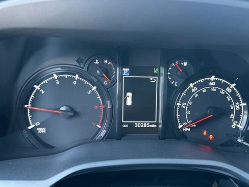 Certified 2024 Toyota 4Runner SR5 Premium image 12