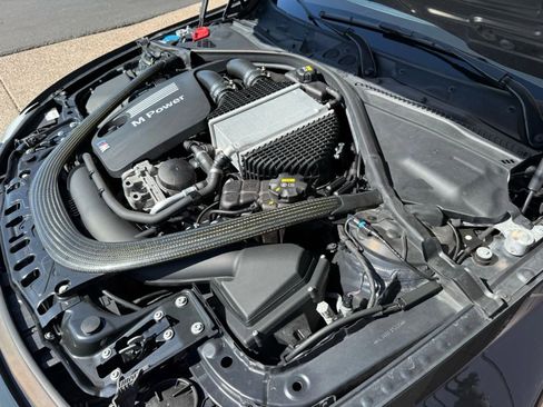 Used 2017 BMW M4 Coupe image 24