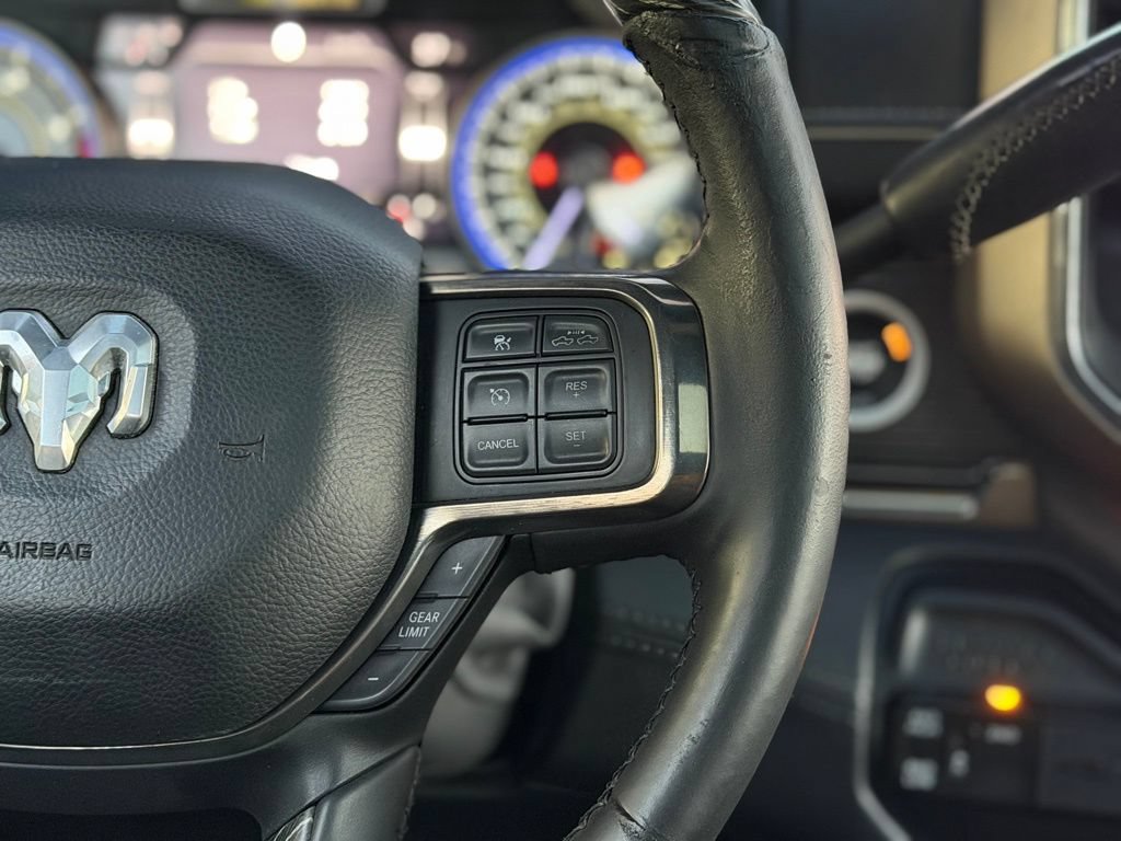 Used 2022 RAM 2500 Limited AWD/4WD image 41
