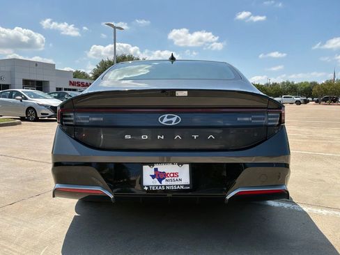 Used 2025 Hyundai Sonata SEL FWD image 7