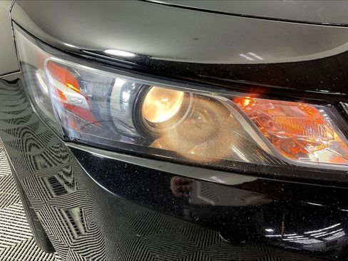 Used 2019 Chevrolet Impala LT FWD image 31